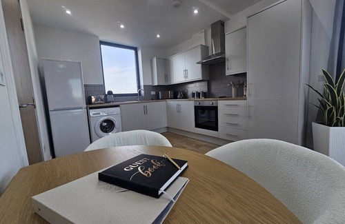 Waltham Forest Condominio | Condominio-Baño privado