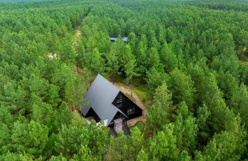 Hochatown Casa | Hoch-A-Frame I Sauna-Hot Tub-Putt Putt-Firepit