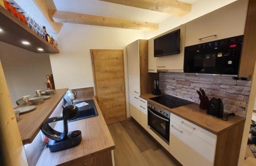 Rauris Apartamento | Hochalmbahnen Chalets Rauris 1-13 WE1, Maislaufeldweg 1m EG