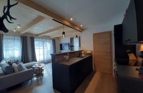 Rauris Apartamento | Hochalmbahnen Chalets Rauris 1-10 WE1, Maislaufeldweg 1j EG
