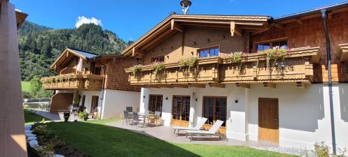 Rauris Casa | Hochalmbahnen Chalets Rauris 1-19, Maislaufeldweg 1s
