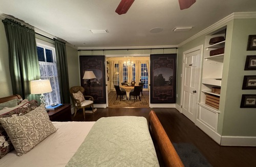 Montgomery Cama Y Desayuno | Hodge Podge Lodge