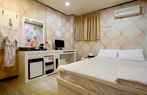Hoegi-dong Hotel | Hoegi Cherry