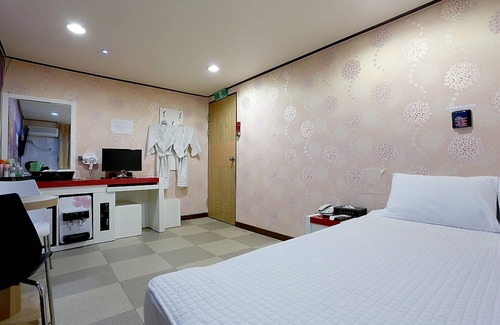 Hoegi-dong Hotel | Hoegi Cherry