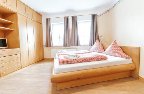 Niederberndorf Apartamento | Hof Köhne - Altes Bauernhaus - Bauernwohnung