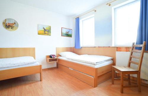Niederberndorf Casa | Hof Köhne - Doppelhaus - Wohnung Dreifachhexe