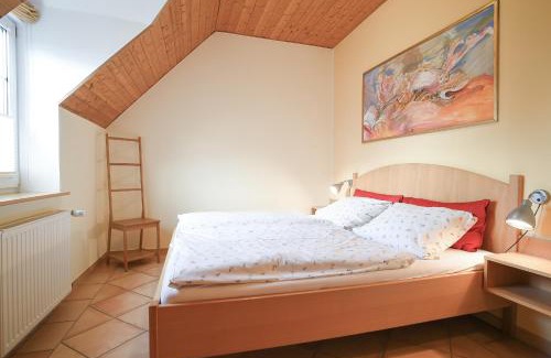 Niederberndorf Apartamento | Hof Köhne- Haus am Spielplatz - Wohnung Strauß