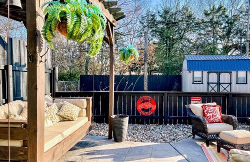 Fayetteville Casa | Hog Heaven