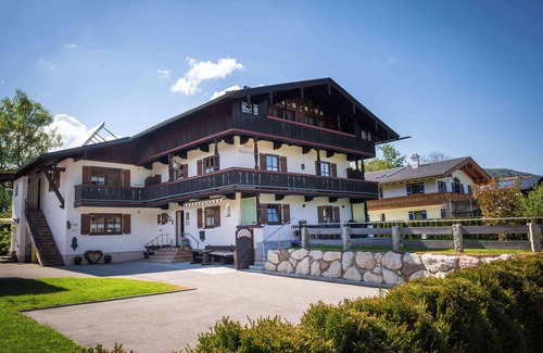 Unterschonau Apartamento | Hoher Göll, para 2 personas, 46 m² con sala de estar, dormitorio adicional y terraza.