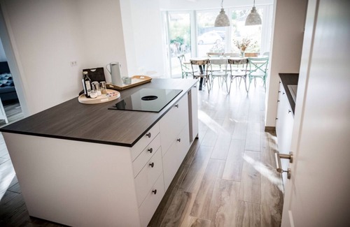 Hohwacht Casa | Hohwaii Villa, 300m², for 14-16 persons (3 apartments)