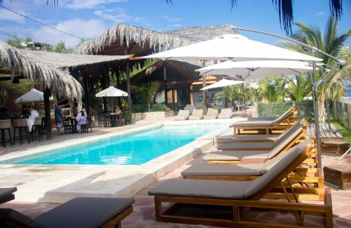 Punta Sal Hotel | Hoja de Palma Bungalows