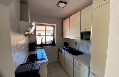 Weissbach an der Alpenstrasse Apartamento | Apartamento vacacional 'Bergliebe' con vistas a la montaña, balcón y Wi-Fi
