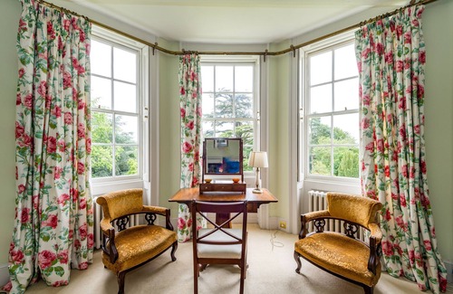 Hadleigh Casa | Holbecks House by Group Retreats