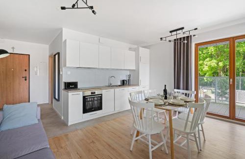 Krynica Morska Apartamento | HoliApart in Nautikka Park - blisko plaży, kids club, plac zabaw, garaż podziemny