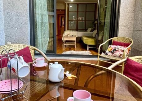 Centro histórico de Baiona Apartamento | Holibai, Parruliña, Estudio moderno con terracita, Baiona