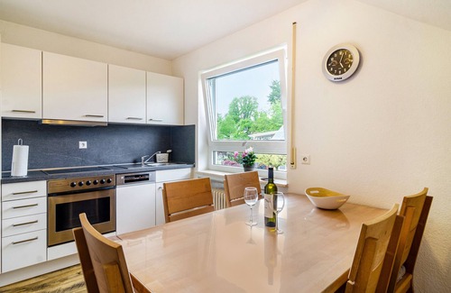 Lippertsreute Apartamento | Apartamento "Am Birnbaum" con jardín compartido y Wi-Fi