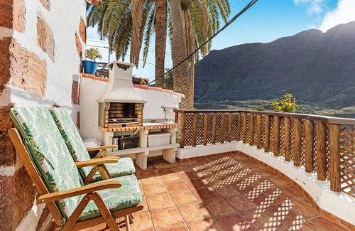 La Sorrueda Casa | Alojamiento de vacaciones "La Escuela" con Wi-Fi