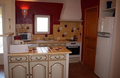 Saumane-de-Vaucluse Apartamento | Apartamento de vacaciones L'Isle sur la Sorgue para 2 - 6 personas con 2 dormitorios - Casa adosada