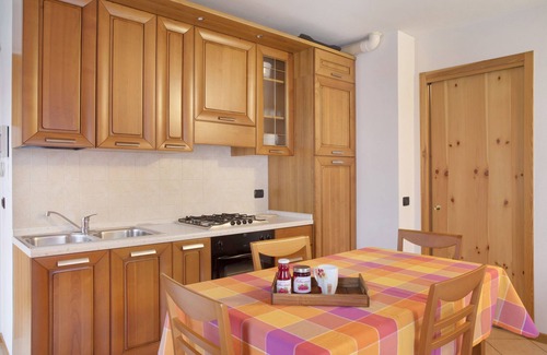 Chiesa in Valmalenco Apartamento | Apartamento vacacional Gilda con vistas a la montaña, terraza y balcones