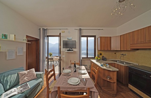 Arias Apartamento | Apartamento vacacional "Maison du Pralonc - Cielo" con vistas al lago y a la montaña