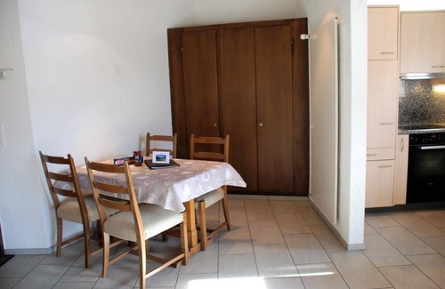 La Punt-Chamues-ch Apartamento | Apartamento de vacaciones La Punt-Chamues-ch para 1 - 2 personas con 1 dormitorio - Apartamento en c