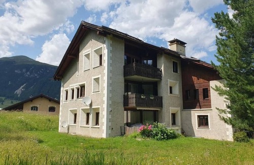 La Punt-Chamues-ch Apartamento | Holiday apartment La Punt-Chamues-ch for 2 - 4 persons with 2 bedrooms - Holiday apartment in one or