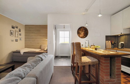 Burg Apartamento | Apartamento vacacional 'Kompass Oase' con terraza privada, jardín privado y Wi-Fi