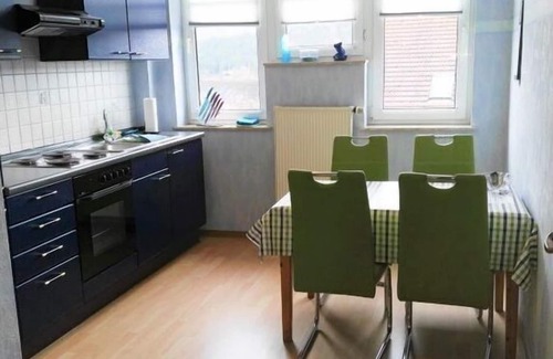 Edertal Apartamento | Apartamento de vacaciones Hochgrebe "Heidi"