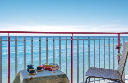 Marina di Caronia Apartamento | Alojamiento de 3 habitaciones en Caronia Marina ME