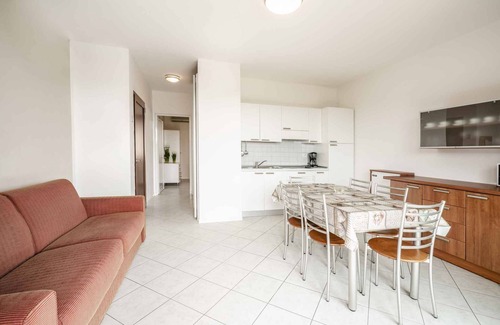 Villaggio Sanghen Apartamento | Apartamento vacacional Residencia directamente en el Lago de Garda