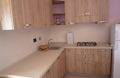 Serralunga d'Alba Apartamento | apartamentos de vacaciones en Serralunga d'Alba con piscina panorámica