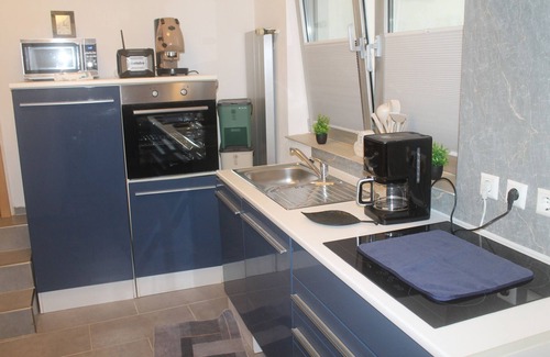 Neckartailfingen Apartamento | Apartamento vacacional 'Leocata-Sangiorgio' con Wi-Fi