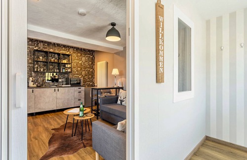 Ortsmitte Apartamento | Apartamentos Löwenstein FeWo 2 con jardín comunitario y wifi