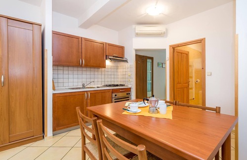 Obrs Apartamento | Apartamento de vacaciones Mošćenička Draga para 1 - 3 personas - Apartamento