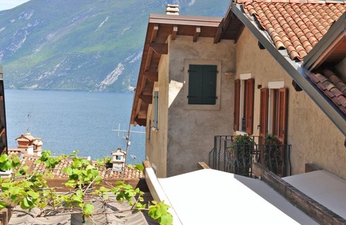 Limone sul Garda Apartamento | Apartamento de vacaciones Limone sul Garda para 1 - 4 personas con 2 dormitorios - Apartamento
