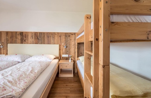 Maranza Otro | Apartamento de vacaciones Meransen (Maranza) para 2 - 10 personas con 4 dormitorios - Casa rural