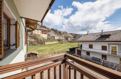 Castello-Molina di Fiemme Apartamento | Apartamento vacacional "Viola" con 2 balcones y vistas a la montaña