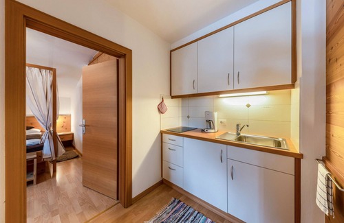 Fie allo Sciliar Apartamento | Apartamento vacacional "Florerhof Lavendel" con vistas a la montaña, sauna, wifi y jardín
