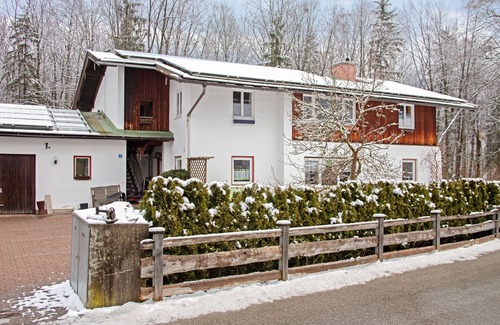 Bischofswiesen Apartamento | Apartamento vacacional "Haus Marianne 2" con vistas a la montaña