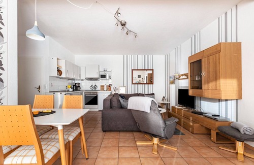 Friedrichskoog Apartamento | Apartamento vacacional 'Friedrichskoog Spitze' con terraza privada y Wi-Fi