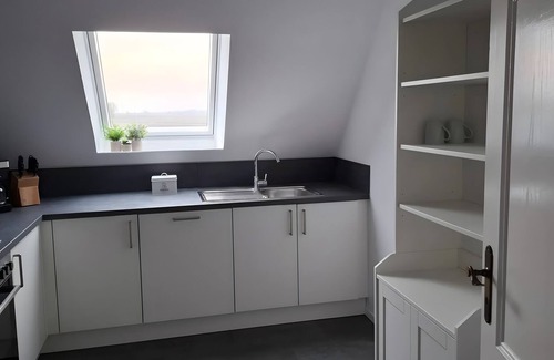 Friedrichskoog Apartamento | Apartamento vacacional 'Kleine Auszeit' con Wi-Fi