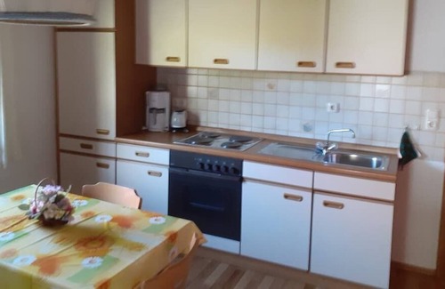 Untergriesbach Apartamento | Holiday apartment with a large garden to linger