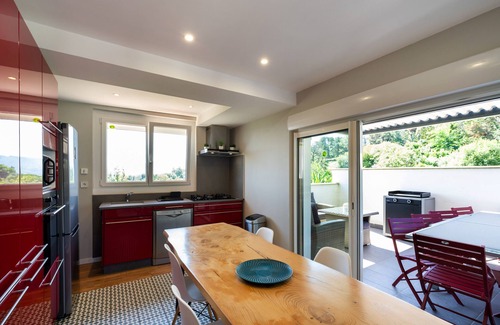 Behobie Apartamento | Apartamento vacacional "12 Pers 5km Plage Hendaye" con vistas al mar, 2 terrazas privadas y Wi-Fi