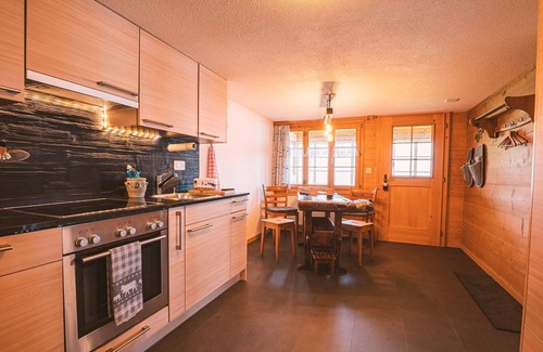 Adelboden Chalet De Esquí | Holiday apartment Adelboden for 1 - 6 persons with 3 bedrooms - Multistorey holiday home/maisonette