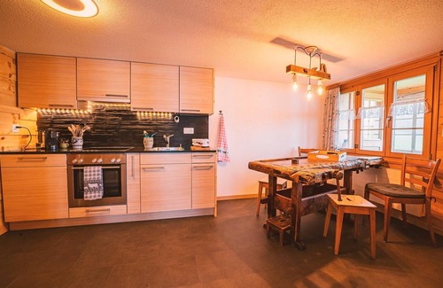 Adelboden Chalet De Esquí | Holiday apartment Adelboden for 1 - 6 persons with 3 bedrooms - Multistorey holiday home/maisonette