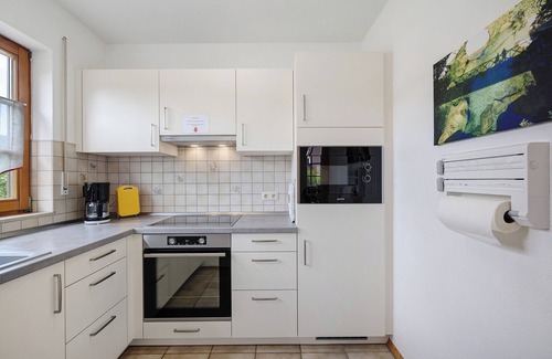 Gemarkung Laufen an der Eyach Apartamento | Apartamento 'Am Steinbach' con vistas a la montaña, terraza privada y Wi-Fi