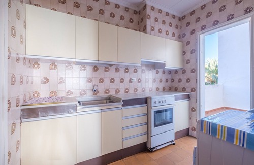 Benicarlo Apartamento | 'Apartamento las Palmeras 1' cerca de la playa con terraza