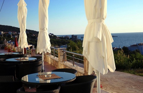 Utjeha Apartamento | Apartamento de vacaciones Bar para 1 - 6 personas con 2 dormitorios - Apartamento