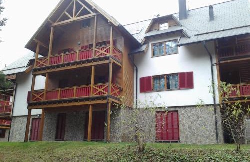Hocko Pohorje Apartamento | Holiday Apartment Bolfenk