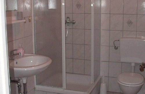 Bobrach Apartamento | Apartamento de vacaciones Böbrach para 1 - 2 personas con 1 dormitorio - Apartamento en casa unifami
